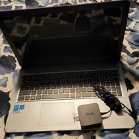 ASUS Laptop